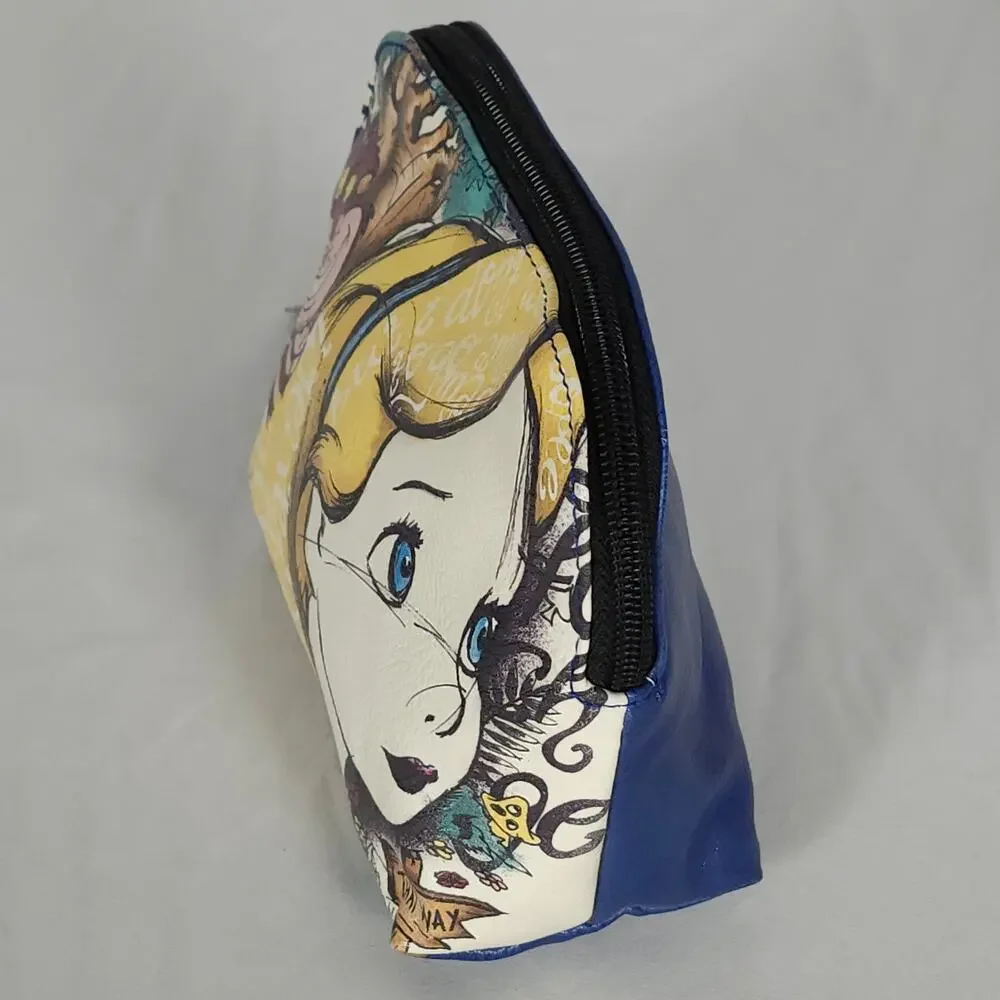 Loungefly Alice in Wonderland Cosmetic Bag – OG Heart Logo – 2016 – NWT – Rare - Picture 5 of 9